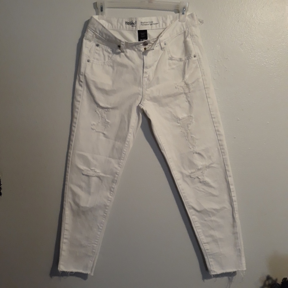Mossimo Distressed White Boyfriend  Crop Jeans